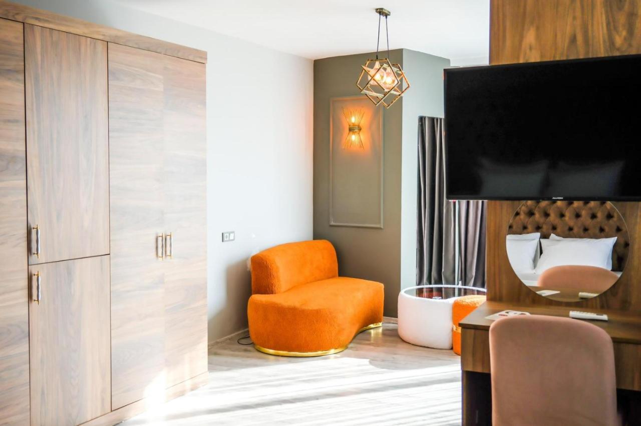 Grandmer Suit Otel Mezitli ภายนอก รูปภาพ